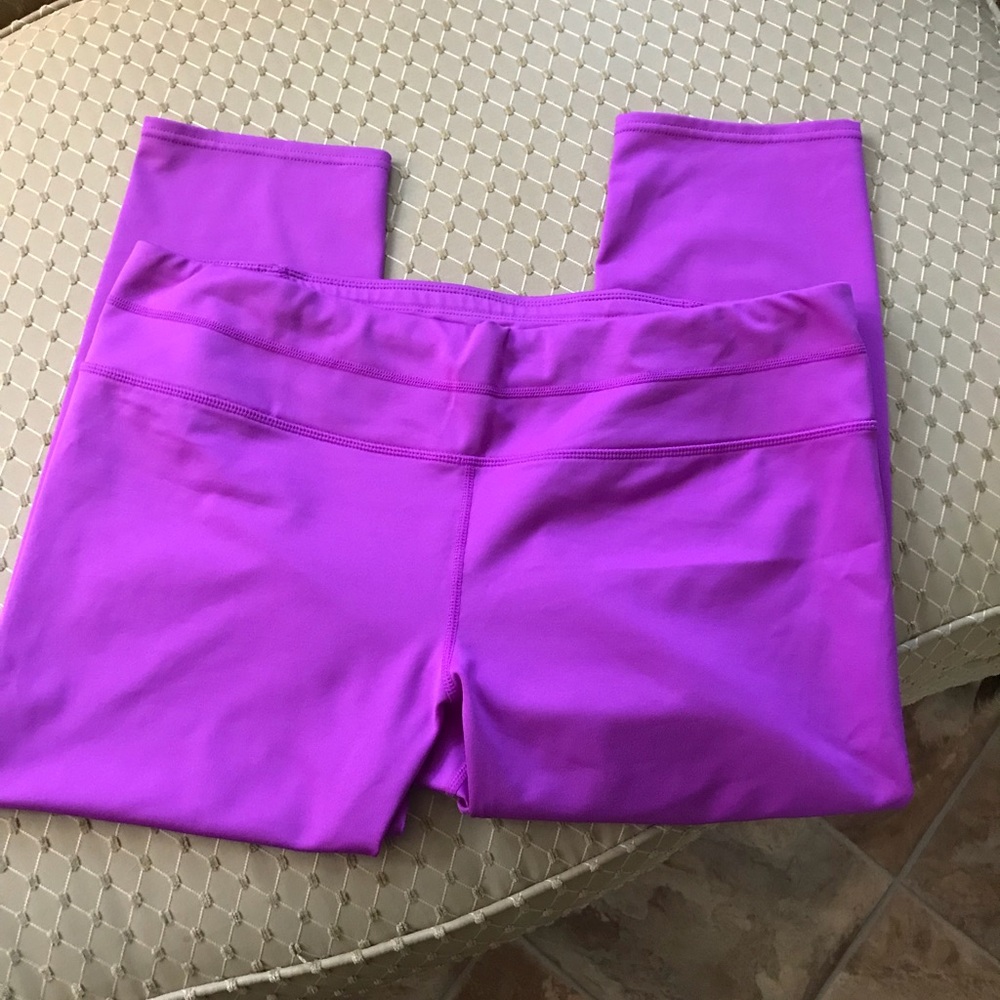 Athleta XL run Capri